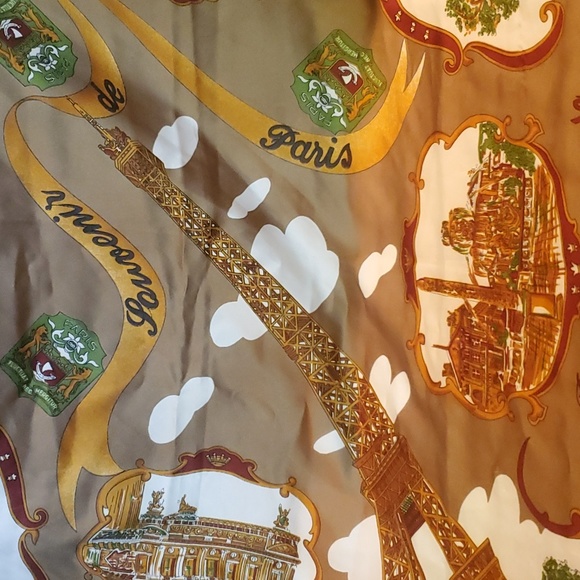 Gorgeous Paris France Scarf - Picture 4 of 7